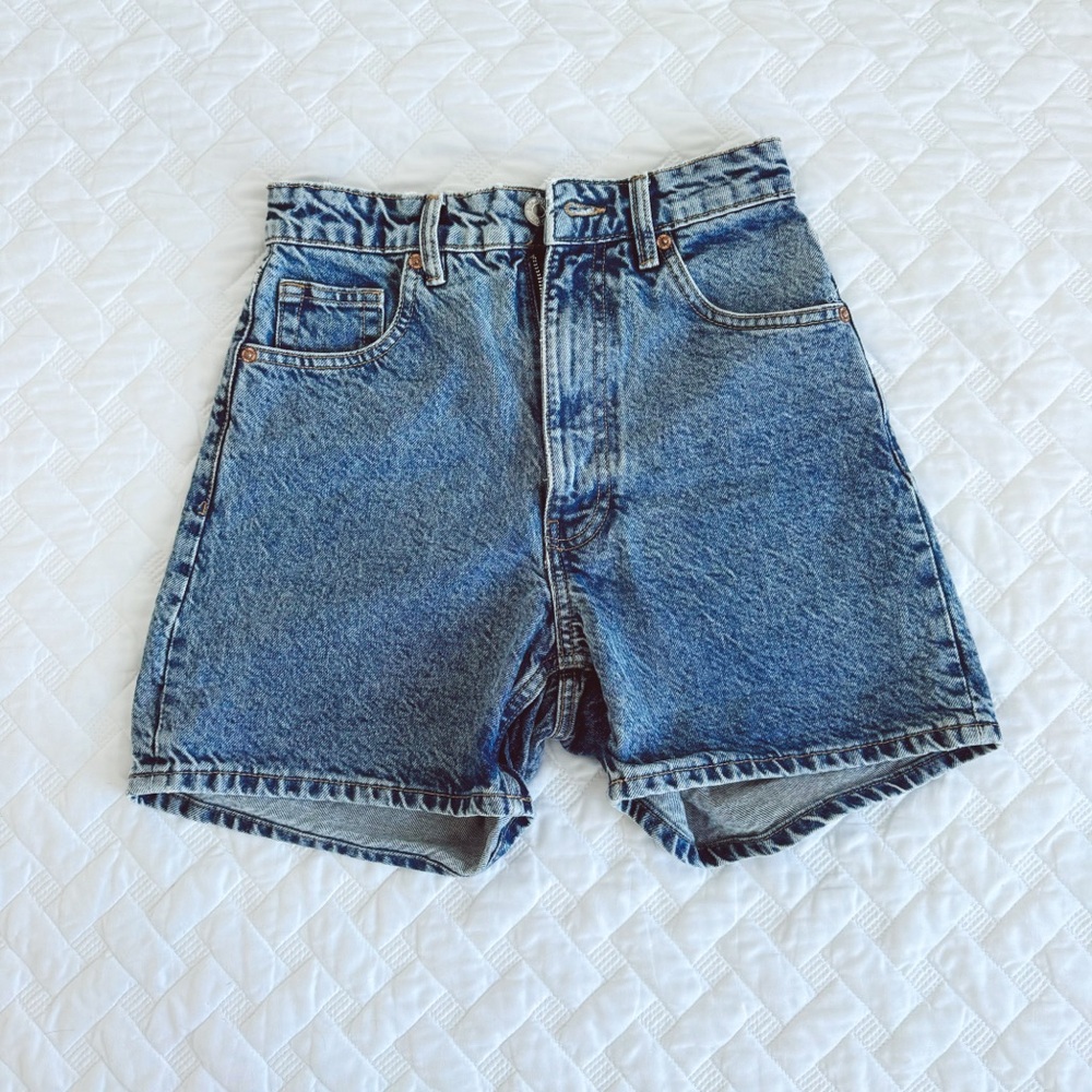 Zara Mom Fit Shorts